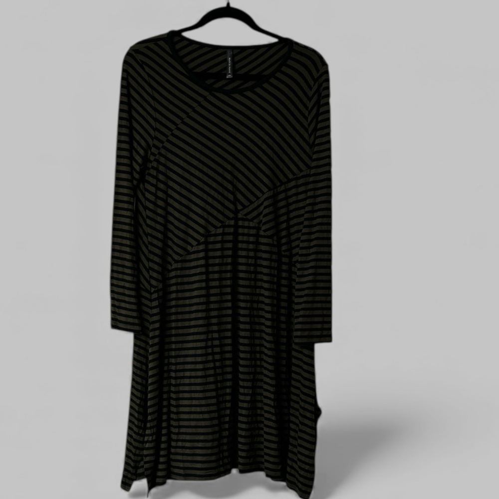 Match Point USA Soft Diamond Side Stretch Striped Dress